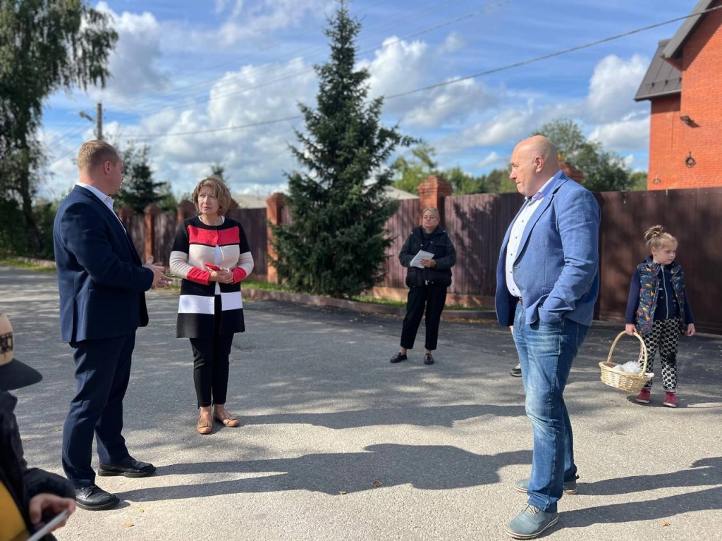 Председатель Совета депутатов Пушкинского провёл выездную встречу с жителями Путилово для решения актуальных вопросов