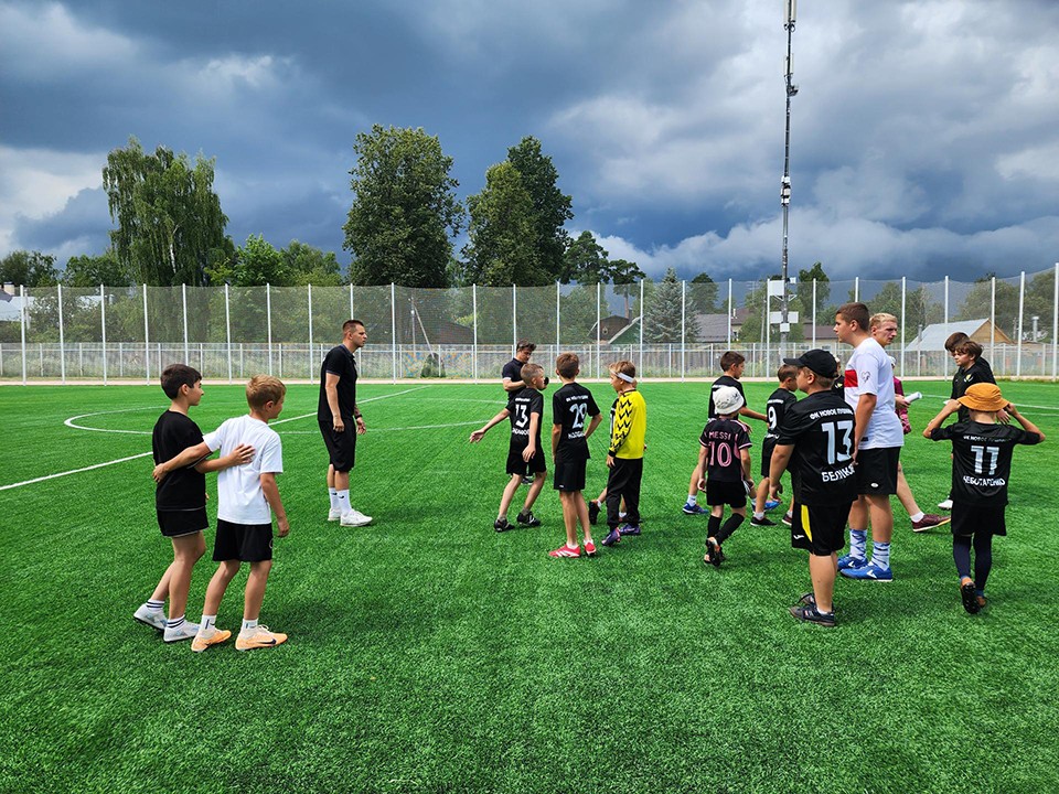 В подмосковном Пушкино все желающие могли поиграть в футбол В подмосковном Пушкино все желающие могли поиграть в футбол