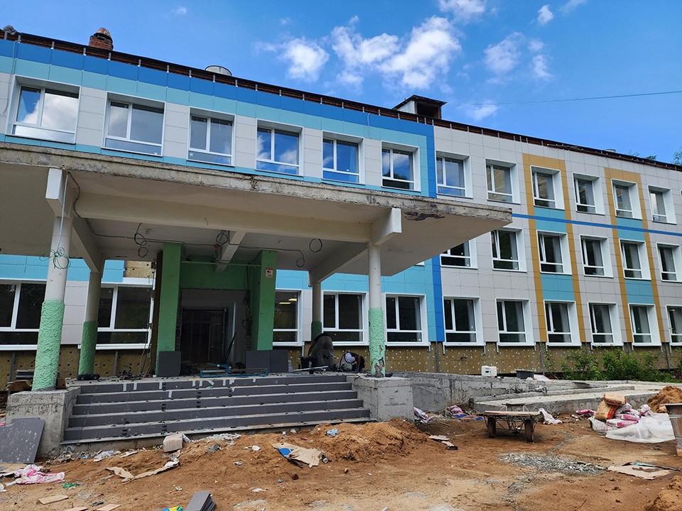 Школьную кухню в Красноармейске оснастят продуктовым лифтом