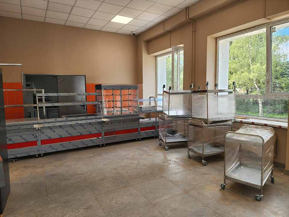 Школьную кухню в Красноармейске оснастят продуктовым лифтом