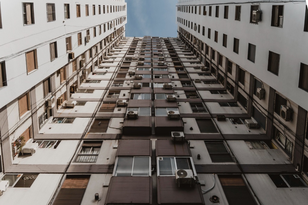 «Дом.РФ»: первичное жилье в РФ подскочило в цене на 61%