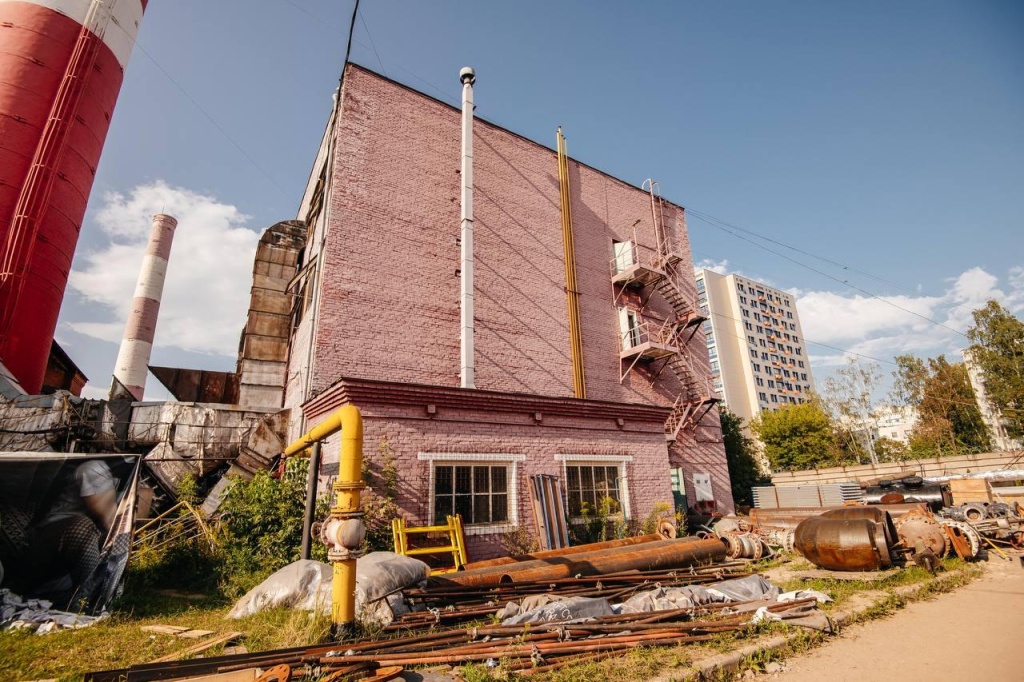 Глава Пушкинского Максим Красноцветов и депутат Госдумы Сергей Пахомов проинспектировали ход реконструкции котельной в Ивантеевке Глава Пушкинского Максим Красноцветов и депутат Госдумы Сергей Пахомов проинспектировали ход реконструкции котельной в Ивантеевке