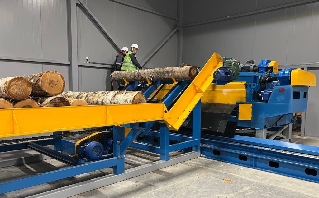 Костромская область укрепляет позиции в лесопромышленном комплексе: в Шарье запущен современный завод по выпуску березового шпона