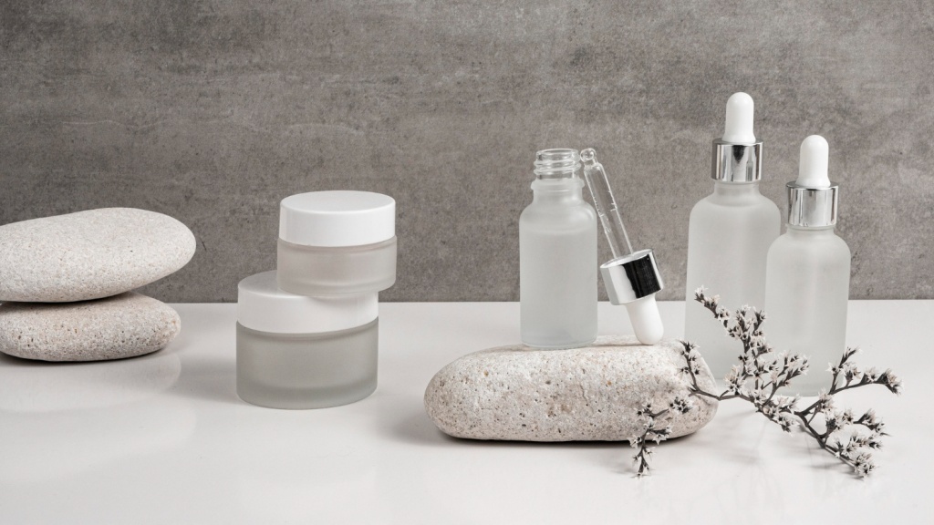 Bloomberg: владелец L’Occitane намерен выкупить компанию и сделать ее частной