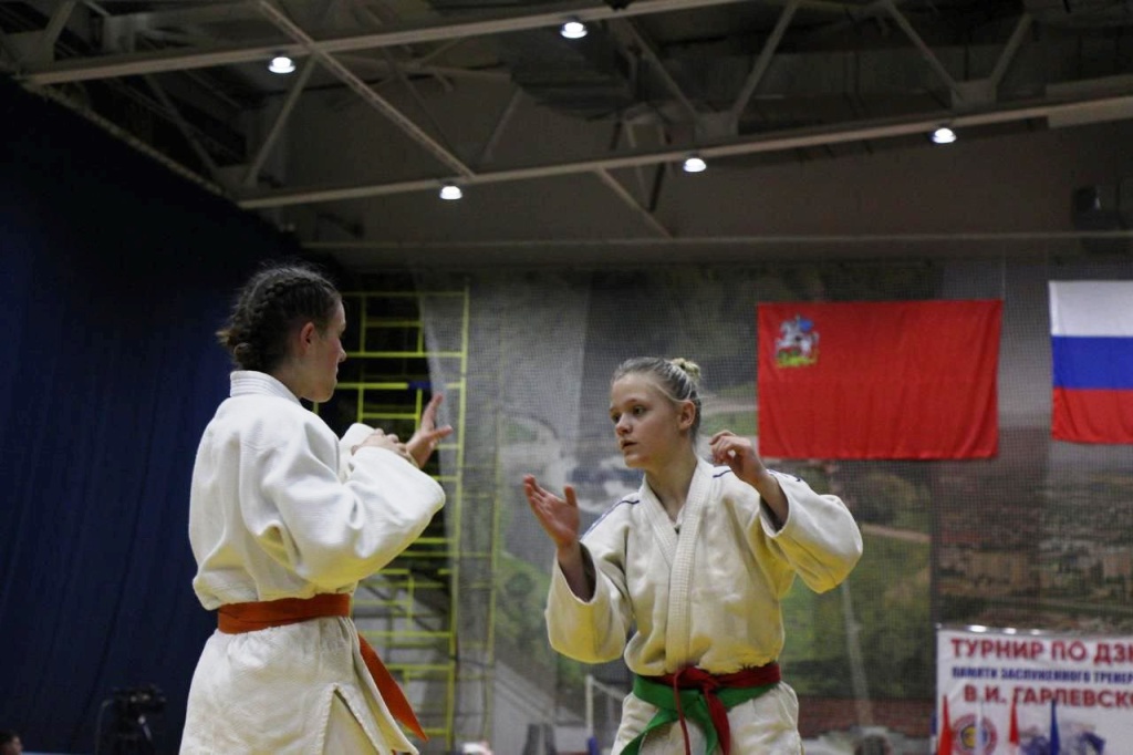 На соревнованиях по дзюдо в Волоколамске спортсмены из Ивантеевки завоевали весь комплект наград