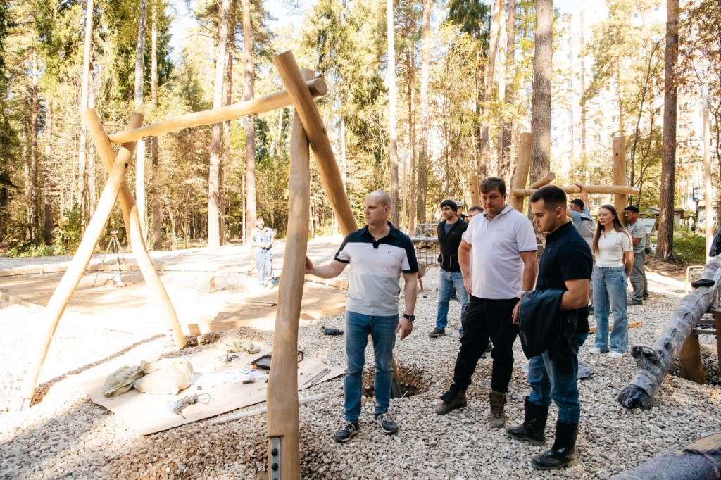 В Городском округе Пушкинский заканчиваются работы по благоустройству лесопарка «Северный» В Городском округе Пушкинский заканчиваются работы по благоустройству лесопарка «Северный»