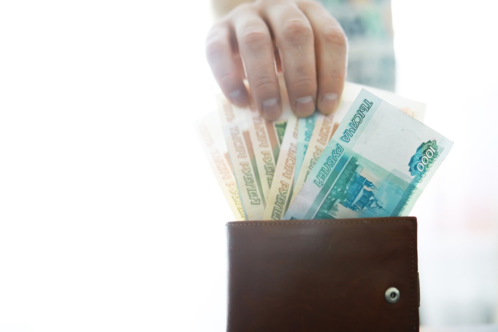 Долги россиян перед коллекторами снизились до минимума за три года Долги россиян перед коллекторами снизились до минимума за три года